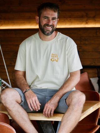 Martin je důkaz, že za každým nápadem stojí silná hlava a srdce. Je jedním z hlavních mozků naší operace a na sobě má...